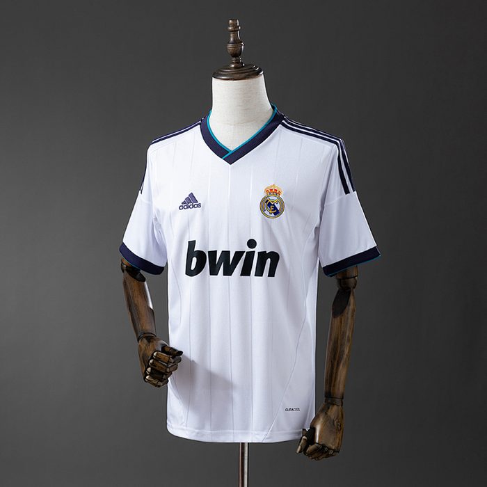 Retro 12/13 Real Madrid home S-XXL