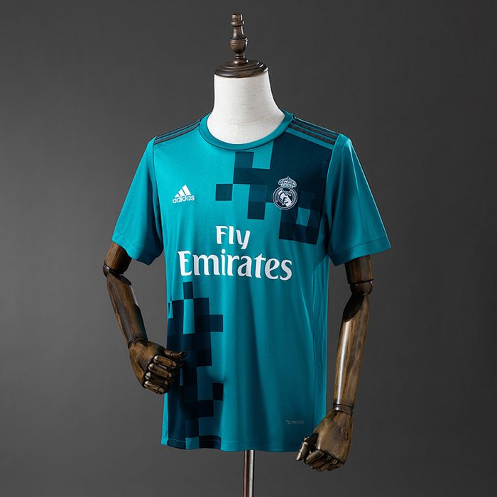 Retro Real Madrid 17/18 Third away S-XXL