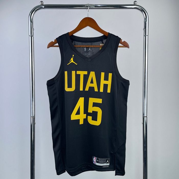 23/24Jazz Jordan Edição Limitada #45 Mitchell