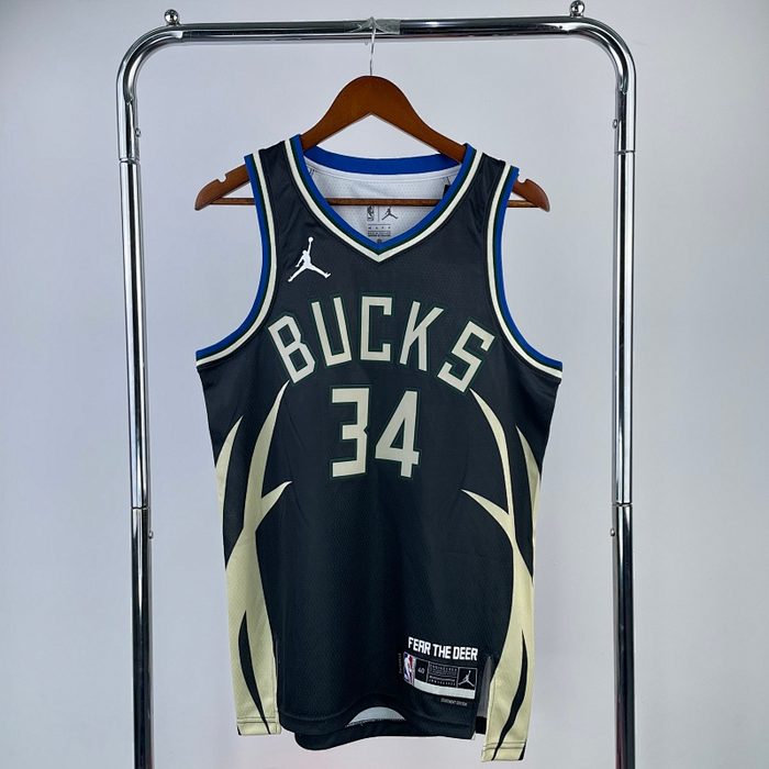 23/24 Bucks Jordan Edição Limitada #34
