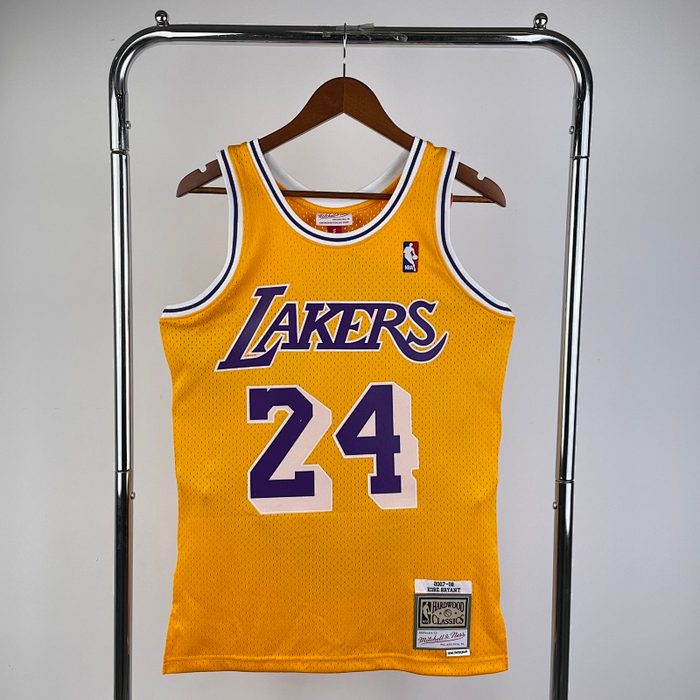 MN Retro ：SW Lakers 07/08/09 Gola Careca Amarelo #24 Kobe