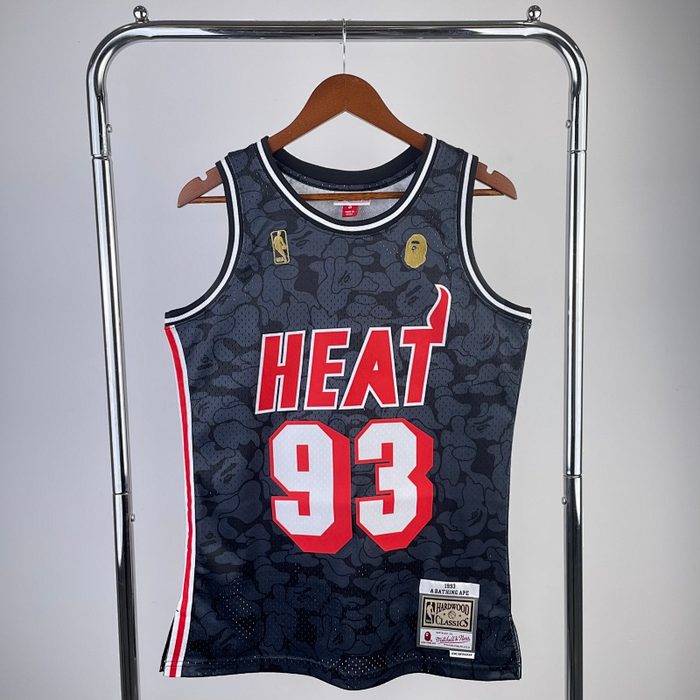 BAPE×M&N Colab : Heat Preto #93
