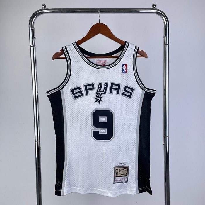 MN Retro :SW Spurs 2002/03/04 Branco #9 Parker