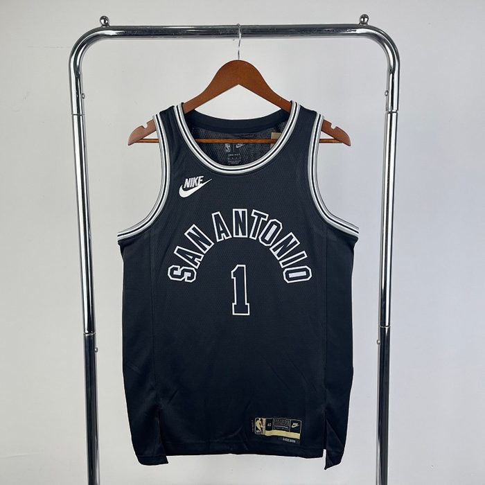 23/24 Spurs Retro #1 Wembanyama