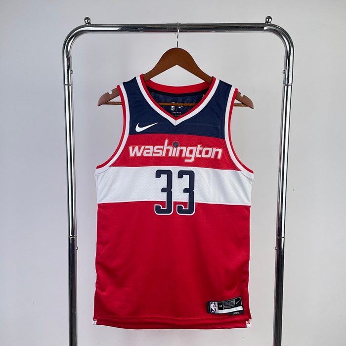 23/24 Wizards Fora Vermelho #33 库兹马