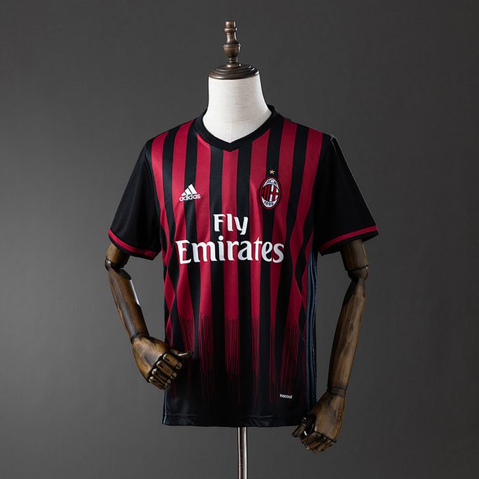 Retro AC Milan 16/17 Home S-XXL