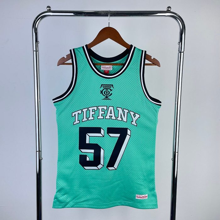 MN Retro : 提夫尼 x Mitchell & Ness x Spalding Colab 系列