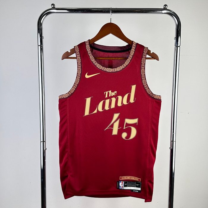 24/25 Cavaliers City Edition #45 Mitchell