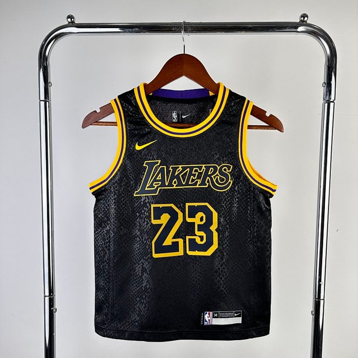 Juvenil Infantil Kit : Lakers Cobra #23 James