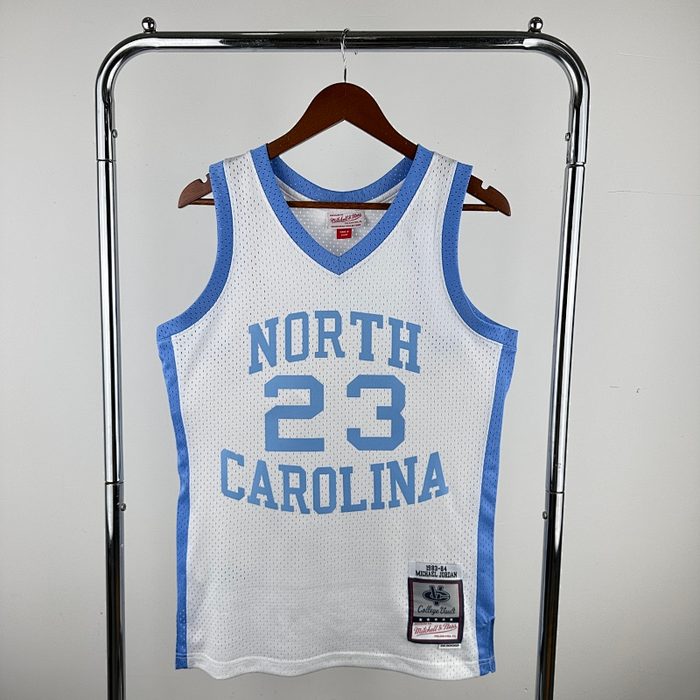 MN Retro : NACC 北卡大学 Branco #23 Jordan