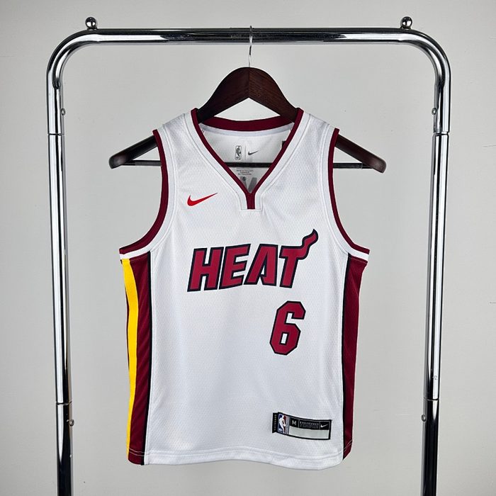 Juvenil Infantil Kit :Heat VGola Branco #6 James