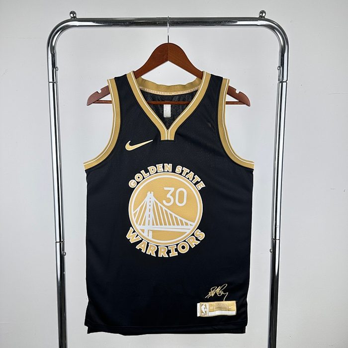 24/25 #30 Curry