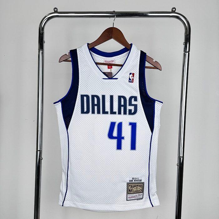 MN Retro SW:Mavericks 10/11/12 Branco #41 Nowitzki