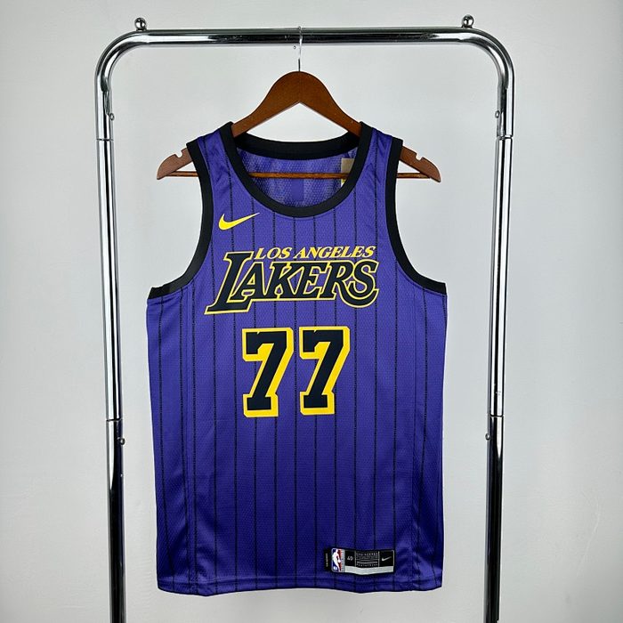 21/22 Lakers Listrado Roxo #77 Doncic