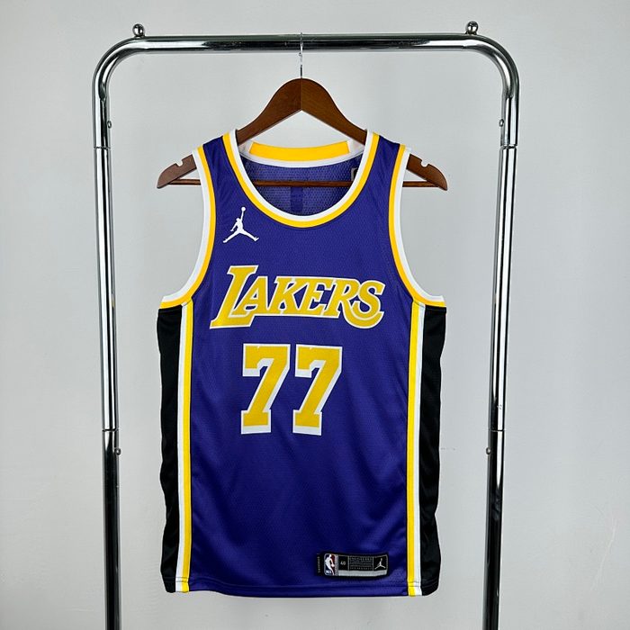 Lakers Jordan #77 Doncic