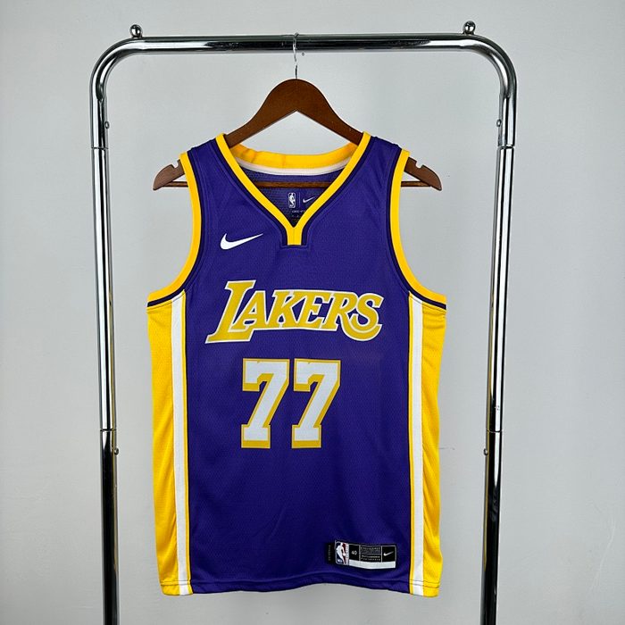 Lakers VGola Roxo #77 Doncic