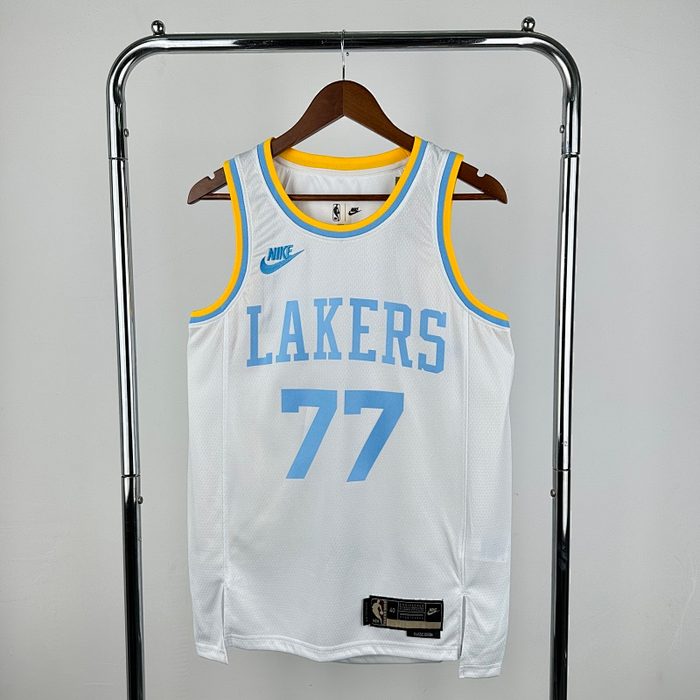 23/24 Lakers Retro #77 Doncic