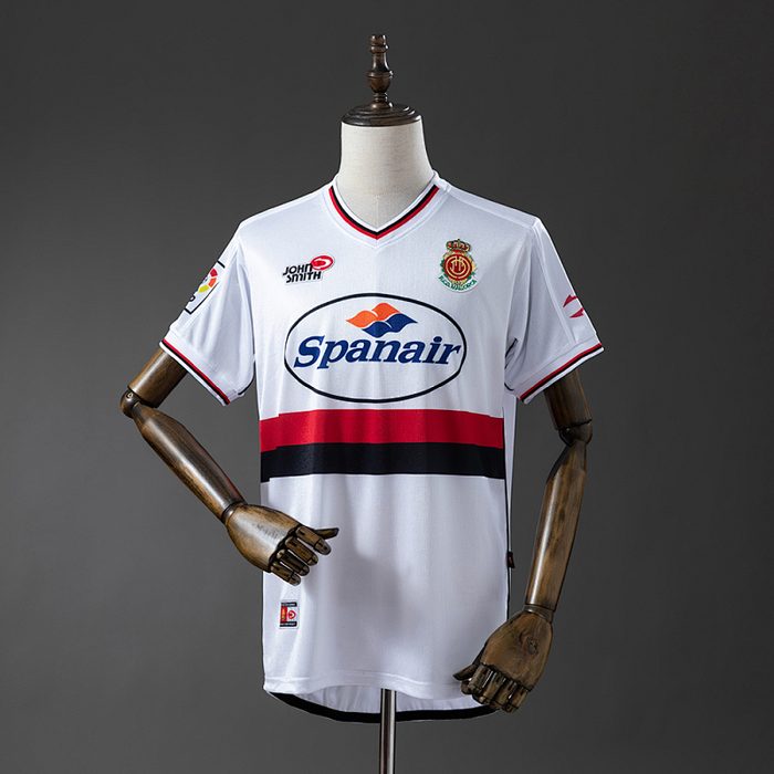 Retro Mallorca 01/02 White S-XXL