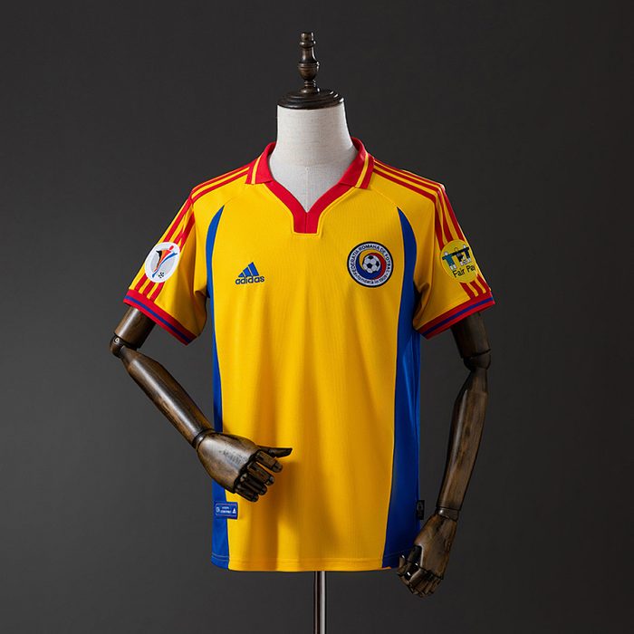 Retro 2000 Romania Home S-XXL