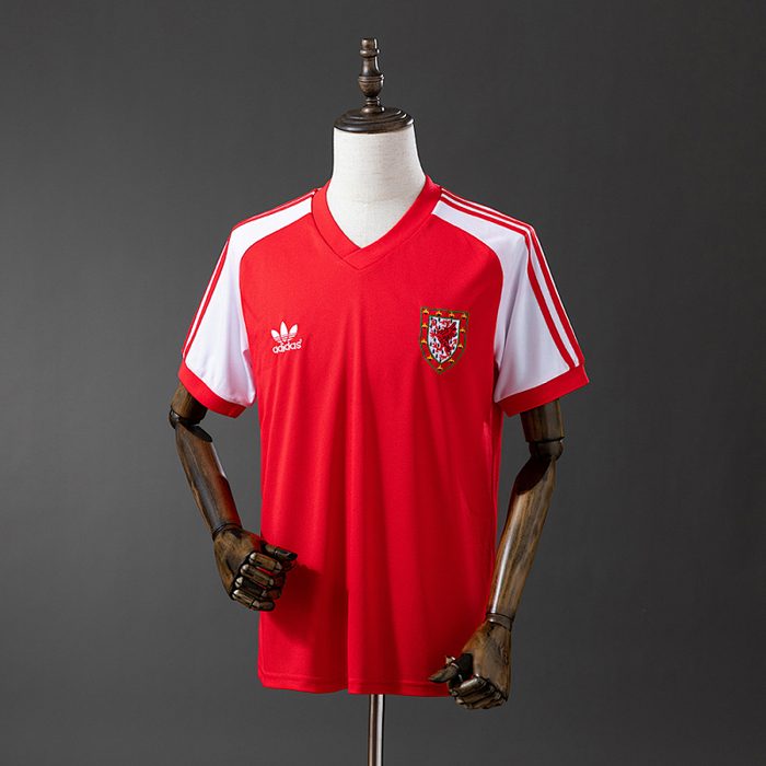 Wales 1982 Home Retro Jersey S-XXL