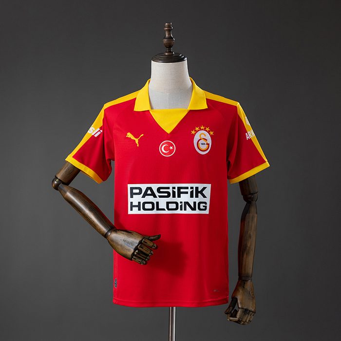 Galatasaray 25/26 Retro Edition - Red Jersey S-4XL
