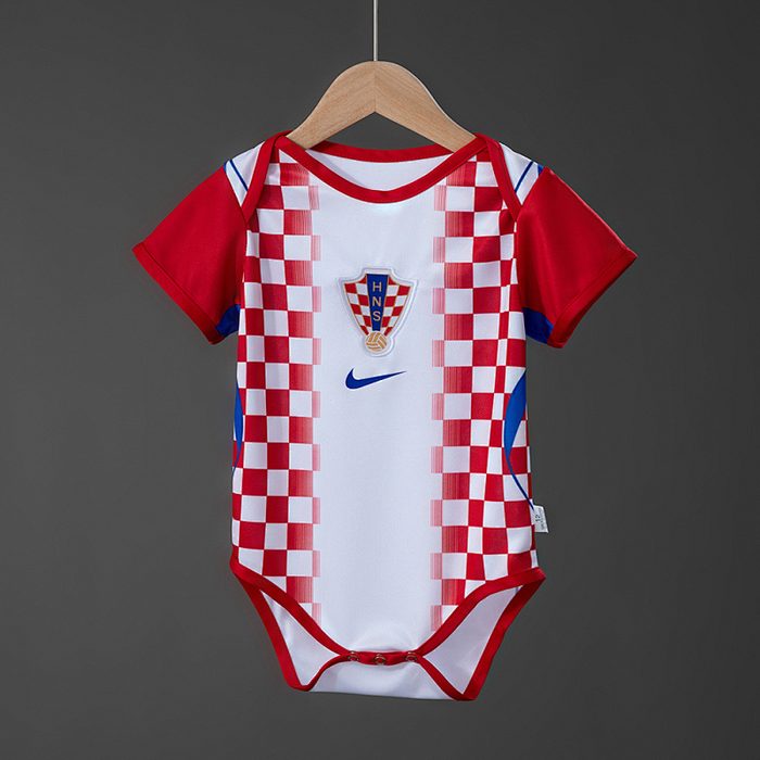 Croatia 26/27 Baby Home Jersey Size 9/12