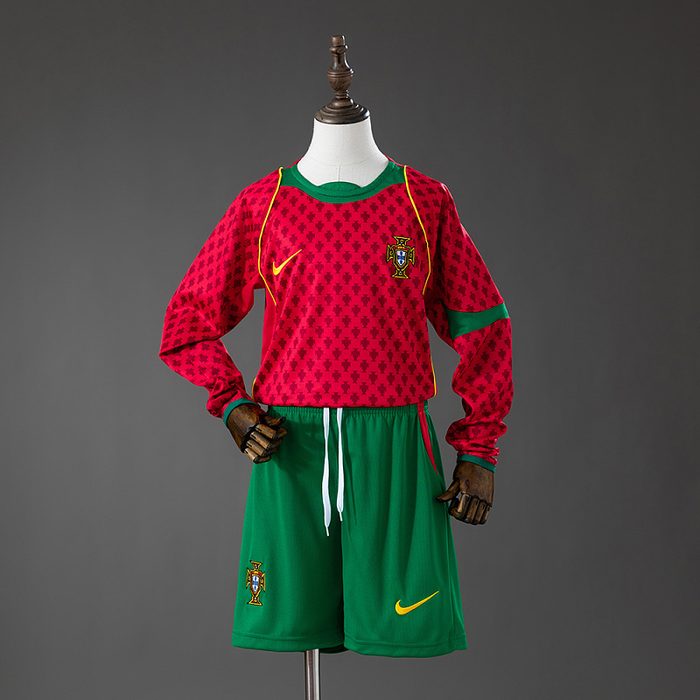 Portugal 2004 Home Retro Long Sleeve Kids Kit Jersey SIZE 16-28