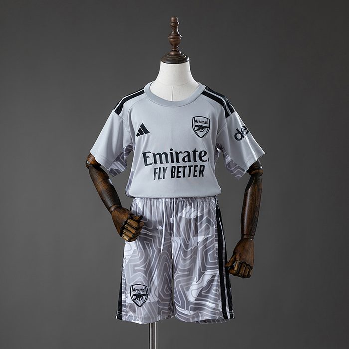 Arsenal 26/27 Goalkeeper Kids Kit Jersey Size:16-28