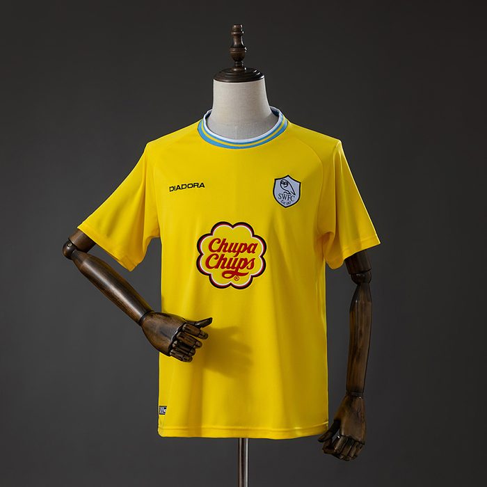 Sheffield Wednesday 2001 Away Retro Jersey S-4XL