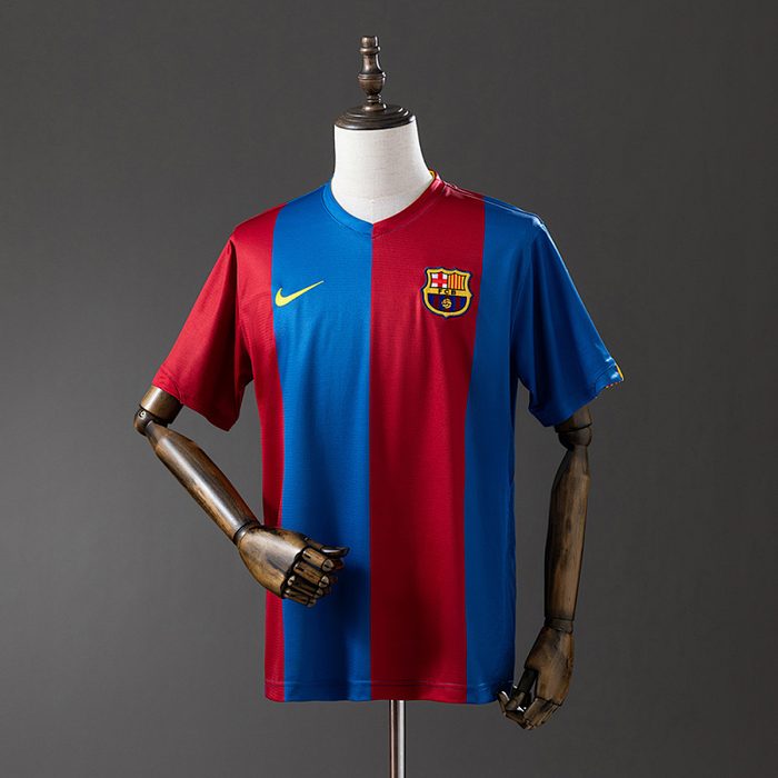 Retro Barcelona 06/07 home S-XXL