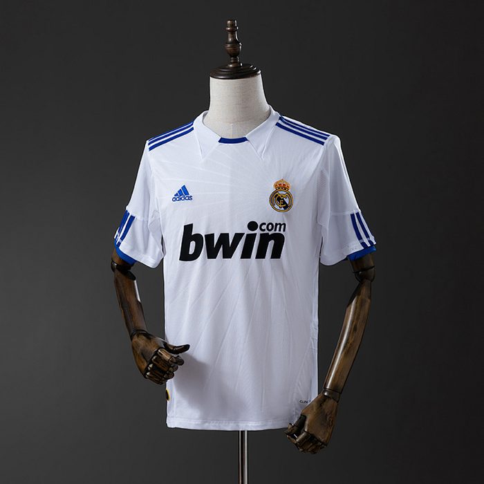 Retro Real Madrid 10/11 home S-XXL