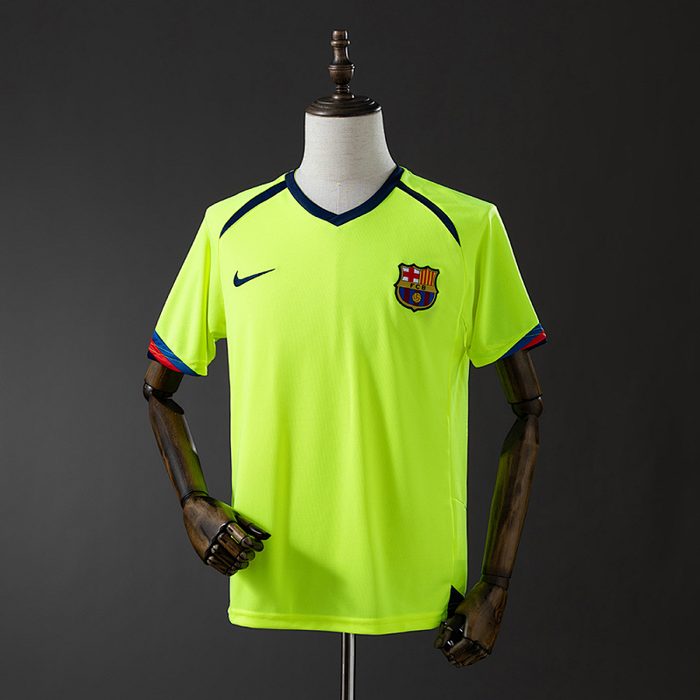 Retro Barcelona 05/06 away S-XXL